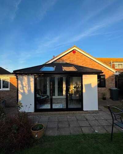Modern Bifold Extension